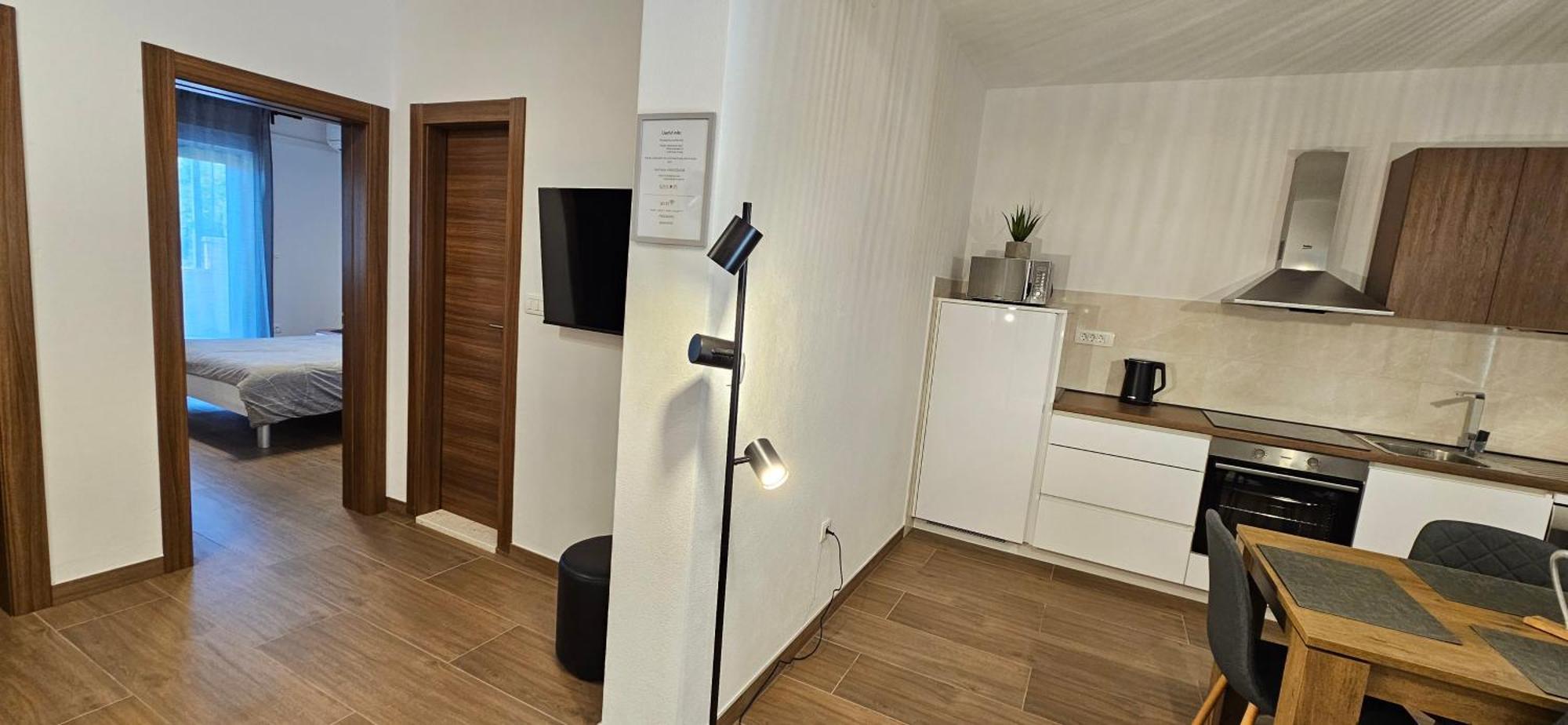 חוואר Apartments Huljic מראה חיצוני תמונה